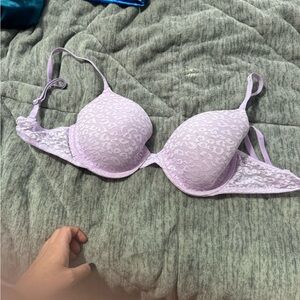 PINK Victoria's Secret Light Purple Lace Bra